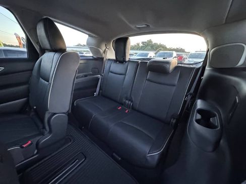 Used 2020 INFINITI QX60 Luxe w/ Essential Package FWD image 13