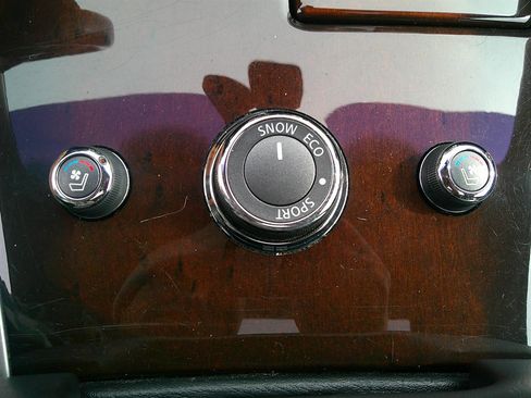 Used 2015 INFINITI QX60 Base w/ Deluxe Touring Package image 50