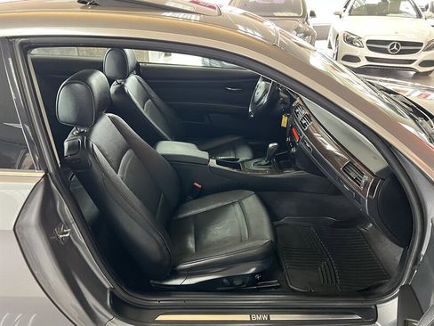 Used 2011 BMW 328i xDrive Coupe image 24