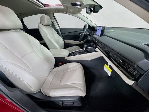 Used 2025 Honda Accord Touring image 38