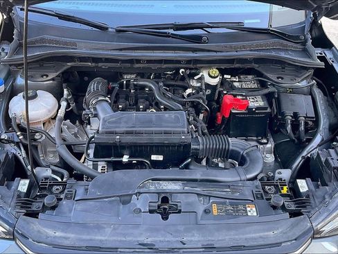 Used 2025 Ford Escape ST-Line image 9