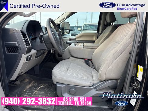Used 2022 Ford F250 XLT w/ Black Appearance Package AWD/4WD image 7