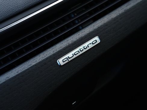 Used 2018 Audi A5 2.0T Premium Plus image 38