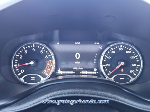 Used 2021 Jeep Renegade Latitude FWD image 21