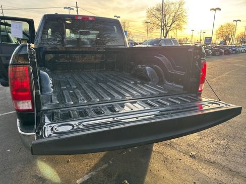 Used 2024 RAM 1500 Classic SLT image 34