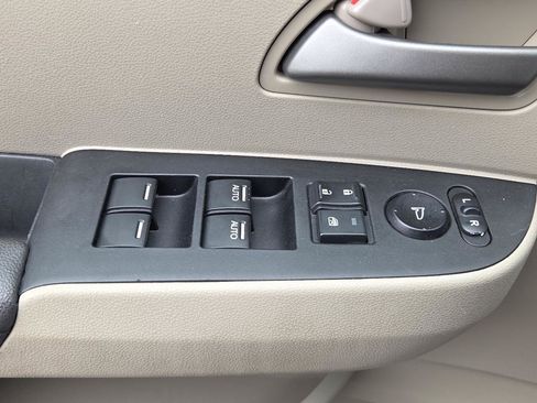 Used 2013 Honda Odyssey EX-L image 28
