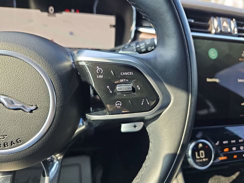 Used 2023 Jaguar F-PACE S image 22