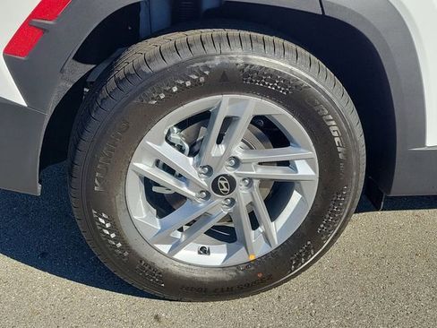 New 2026 Hyundai Tucson SE image 23
