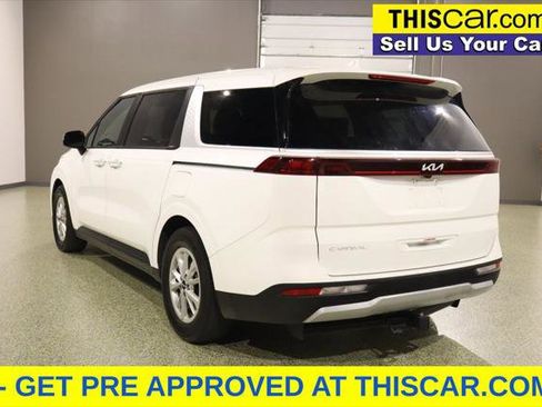Used 2024 Kia Carnival LX image 5