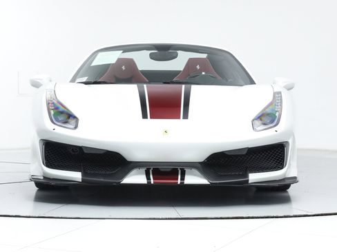 Certified 2020 Ferrari 488 Pista Spider image 13