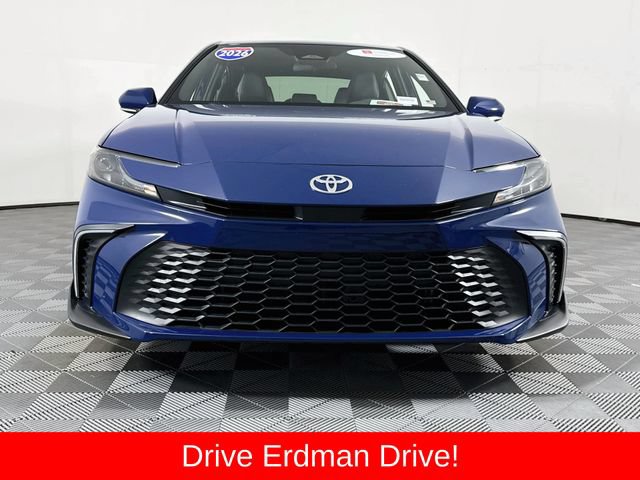 Used 2026 Toyota Camry SE FWD image 2