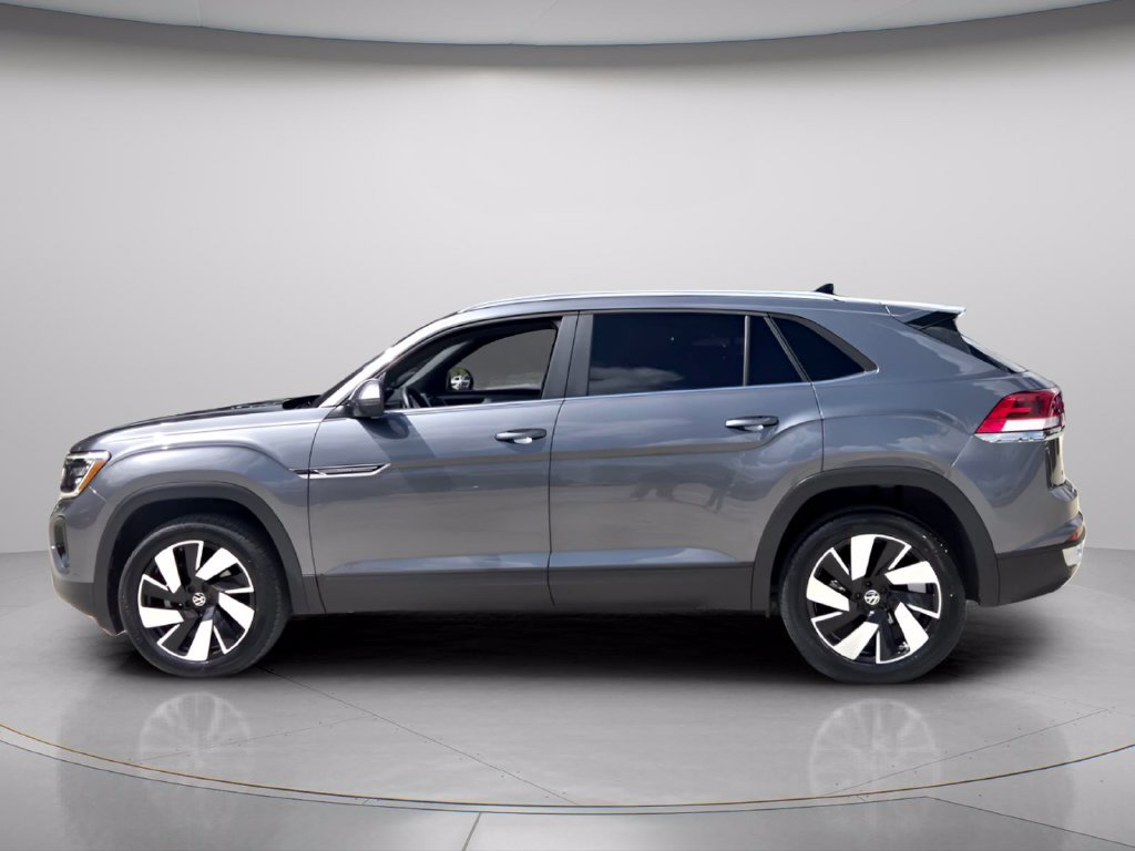 Certified 2024 Volkswagen Atlas Cross Sport SE FWD image 3