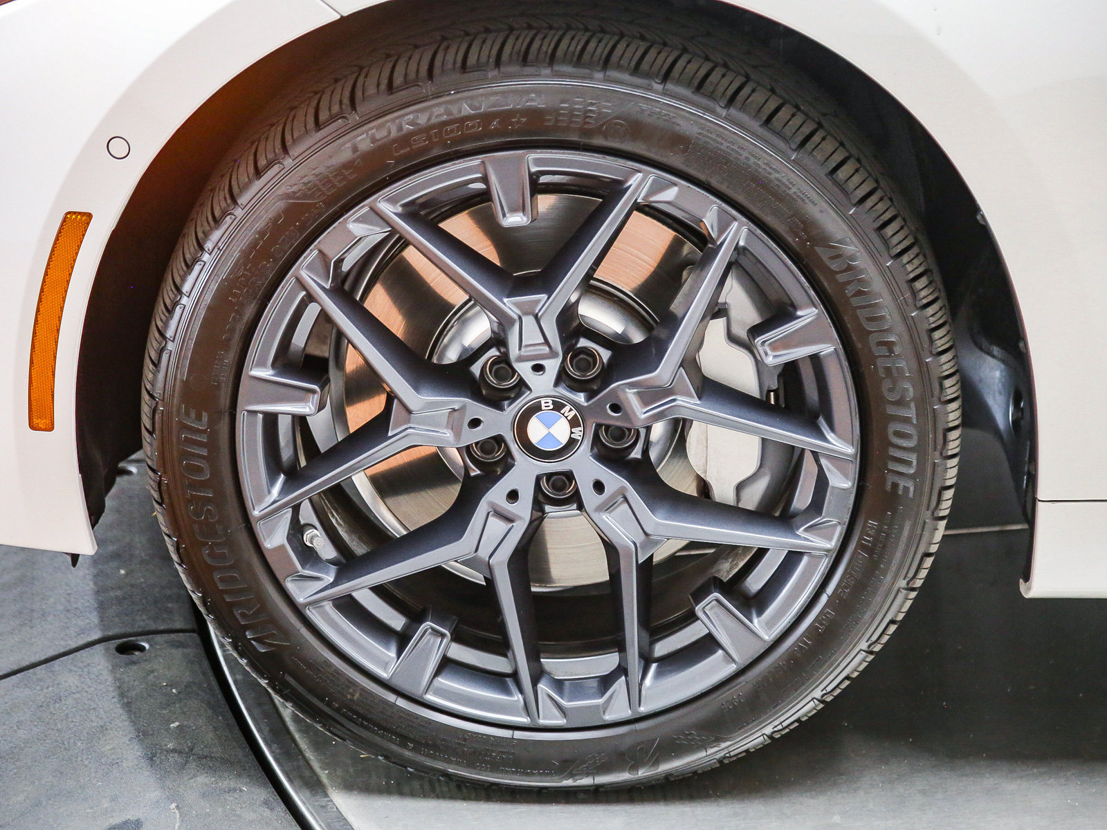 Used 2026 BMW 330i Sedan w/ Premium Package RWD image 10