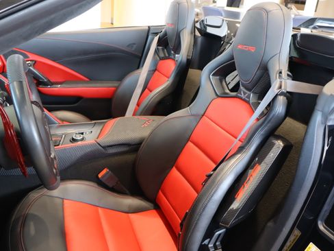 Used 2016 Chevrolet Corvette Z06 w/ 3LZ Preferred Equipment Group image 20