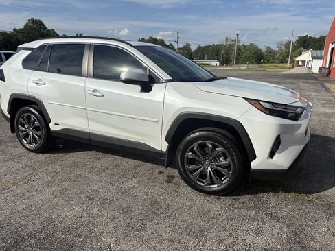 Used 2025 Toyota RAV4 XLE Premium w/ Weather Package AWD/4WD image 2