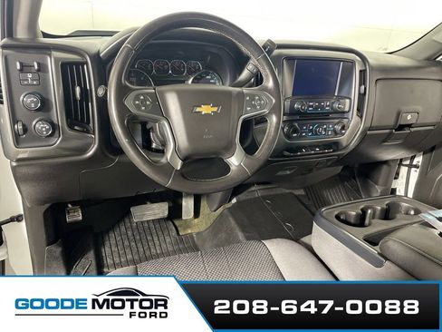 Used 2017 Chevrolet Silverado 1500 LT w/ True North Edition AWD/4WD image 9
