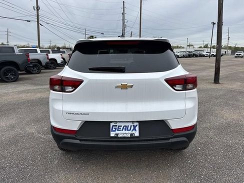 New 2026 Chevrolet TrailBlazer LS w/ LS Convenience Package FWD image 14