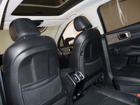 Used 2023 Kia Sorento X-Line EX AWD/4WD image 52