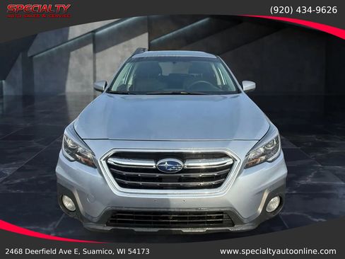 Used 2018 Subaru Outback 2.5i Premium image 2