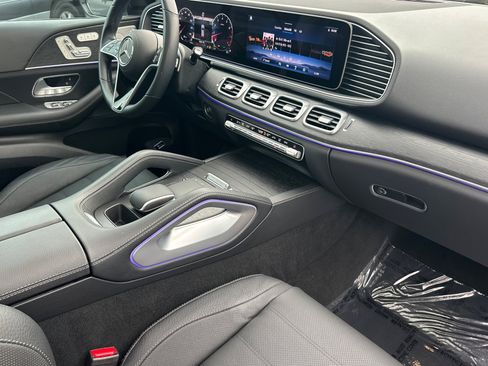 Used 2024 Mercedes-Benz GLE 350 4MATIC image 16