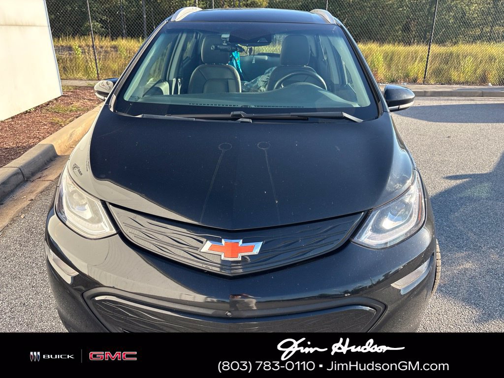 Used 2020 Chevrolet Bolt Premier w/ Infotainment Package FWD image 3