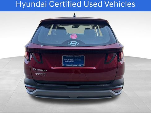 Certified 2026 Hyundai Tucson SE FWD image 4