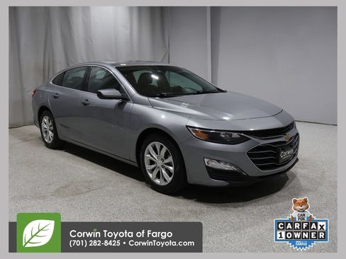 Used 2024 Chevrolet Malibu LT FWD image 1