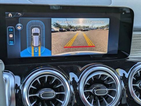 New 2026 Mercedes-Benz GLB 250 GLB 250 image 11