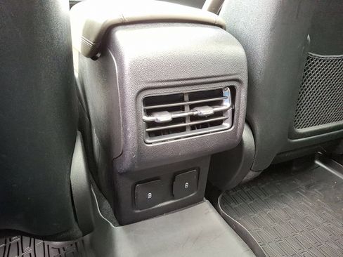 Used 2023 Lincoln Corsair AWD w/ Equipment Group 101A image 11