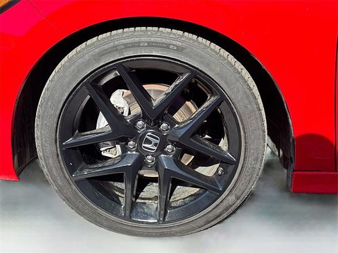 Used 2024 Honda Civic Sport image 28