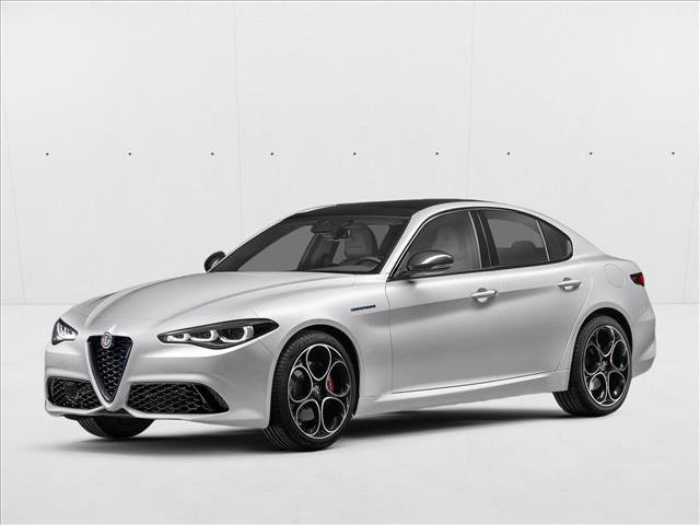 Used 2024 Alfa Romeo Giulia Veloce RWD image 1
