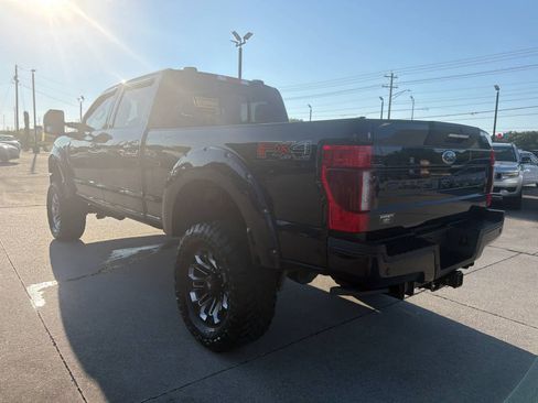 Used 2021 Ford F250 Lariat w/ Lariat Ultimate Package AWD/4WD image 7