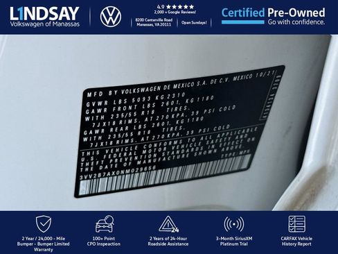 Used 2022 Volkswagen Tiguan SE w/ Panoramic Sunroof Package image 26