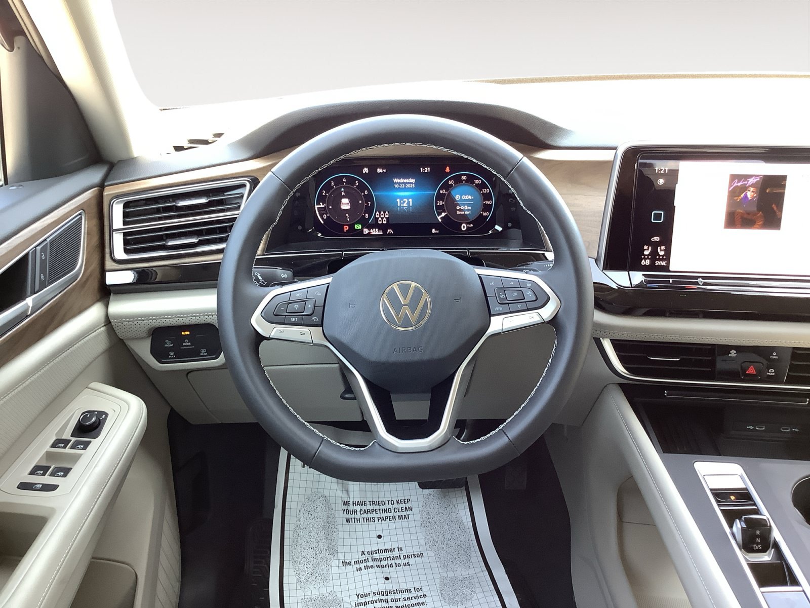 New 2026 Volkswagen Atlas SE FWD image 15