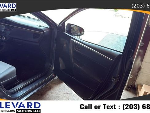 Used 2016 Toyota Corolla L FWD image 34