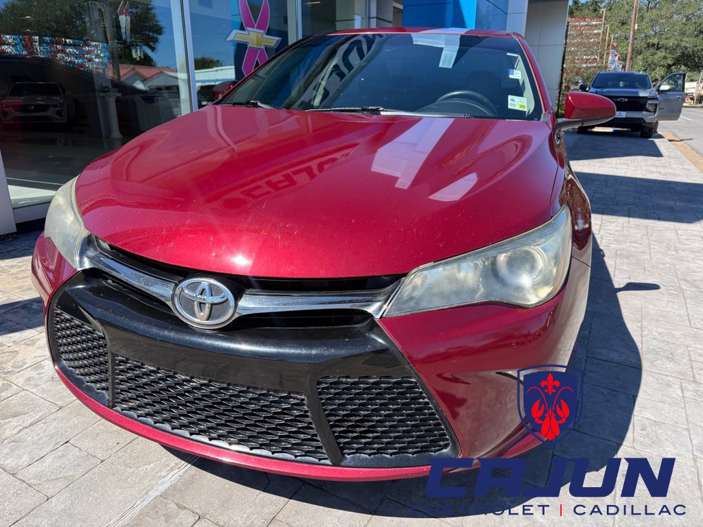 Used 2017 Toyota Camry XSE w/ Moonroof Package FWD image 6