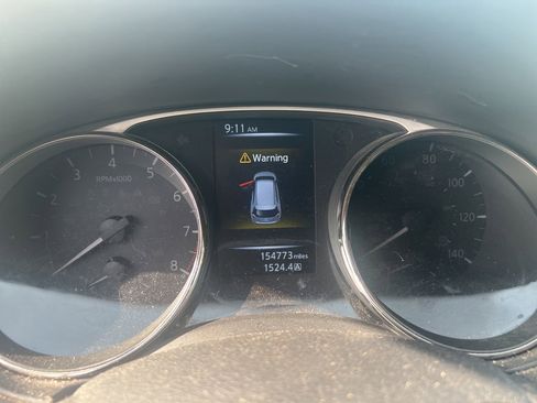 Used 2016 Nissan Rogue SV FWD image 11