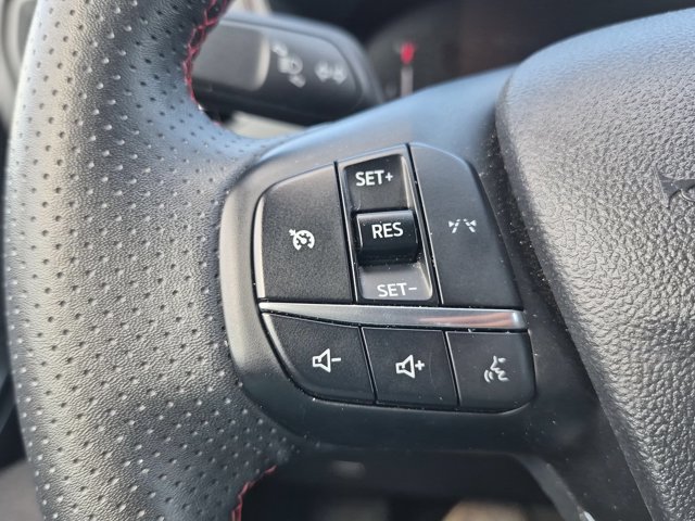 Used 2025 Ford Escape ST-Line AWD/4WD image 20