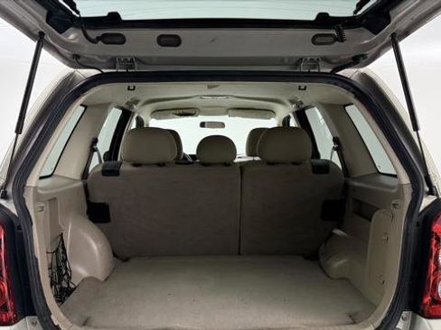 Used 2006 MAZDA Tribute s FWD image 17