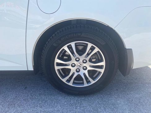 Used 2012 Honda Odyssey EX-L image 11