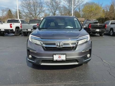 Used 2019 Honda Pilot Touring image 3