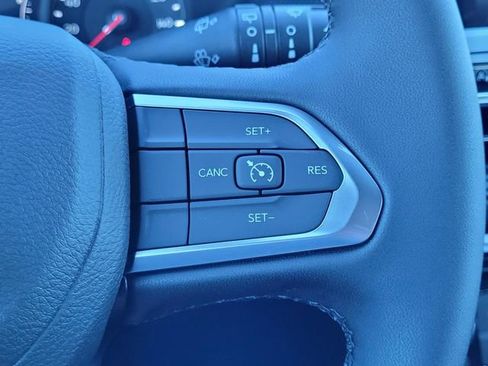 New 2026 Jeep Compass Latitude AWD/4WD image 19