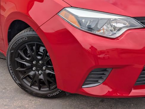 Used 2016 Toyota Corolla LE FWD image 10