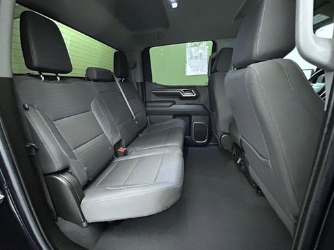 Used 2022 Chevrolet Silverado 1500 LT image 18