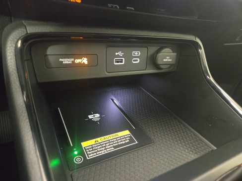 Used 2024 Honda CR-V Sport Touring image 27