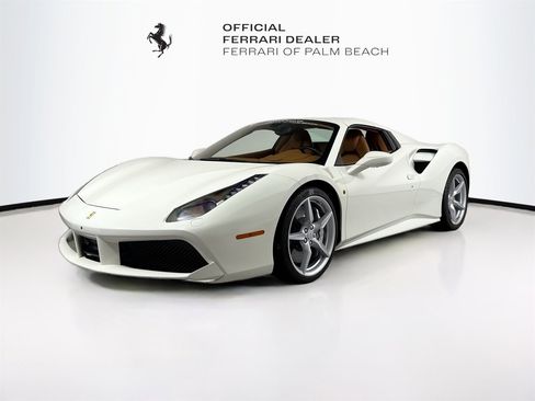 Certified 2018 Ferrari 488 Spider image 3