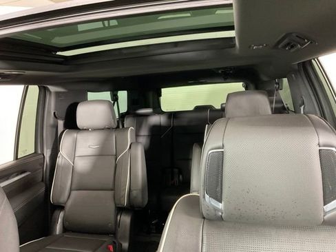 New 2026 Cadillac Escalade ESV Sport w/ Touring Package AWD/4WD image 33