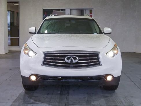 Used 2013 INFINITI FX37 2WD w/ Premium Pkg image 2
