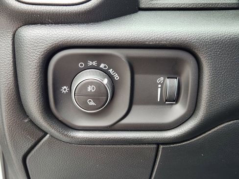 New 2026 RAM 2500 Tradesman AWD/4WD image 25