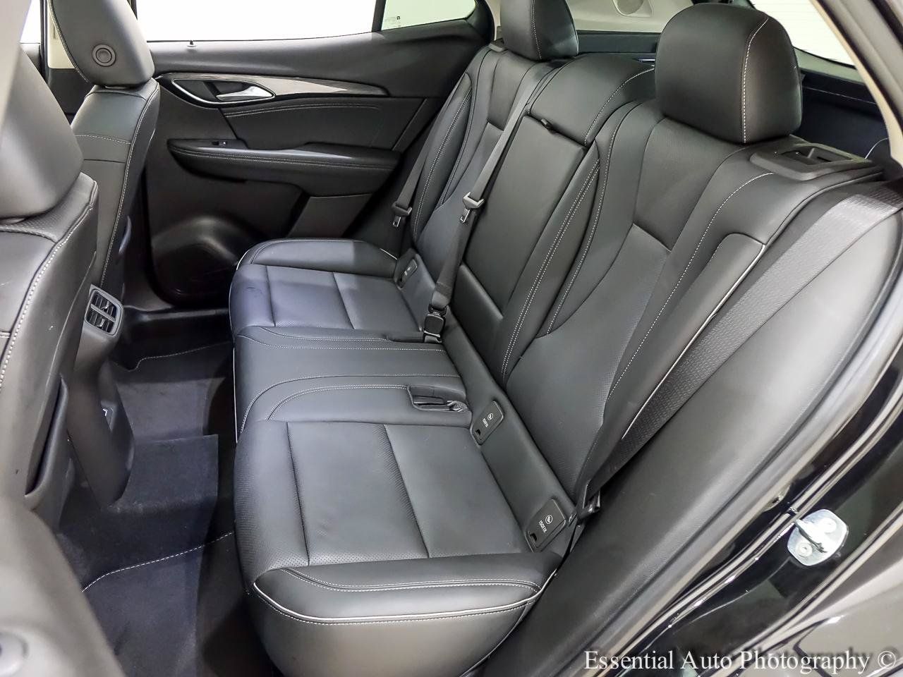 Used 2022 Buick Envision Essence w/ Safety Package AWD/4WD image 16